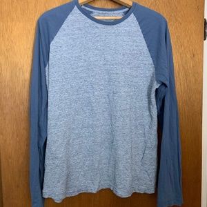 Banana Republic Men's Long Sleeve Tee